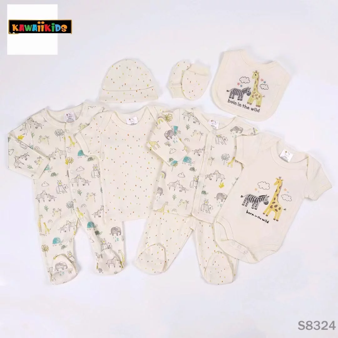 Kit de naissance 8 pièces motif girafe S8324